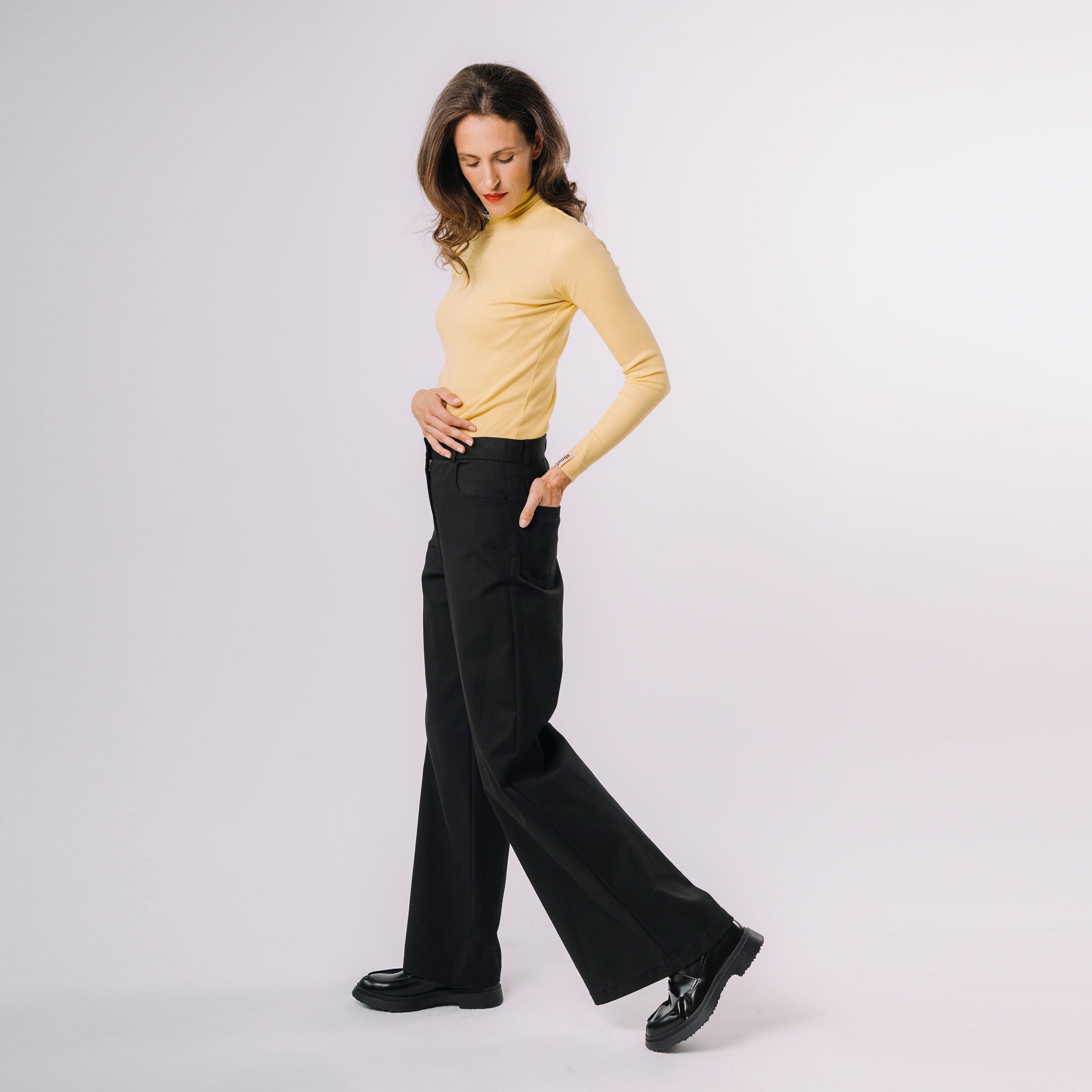 Široké gabardénové kalhoty