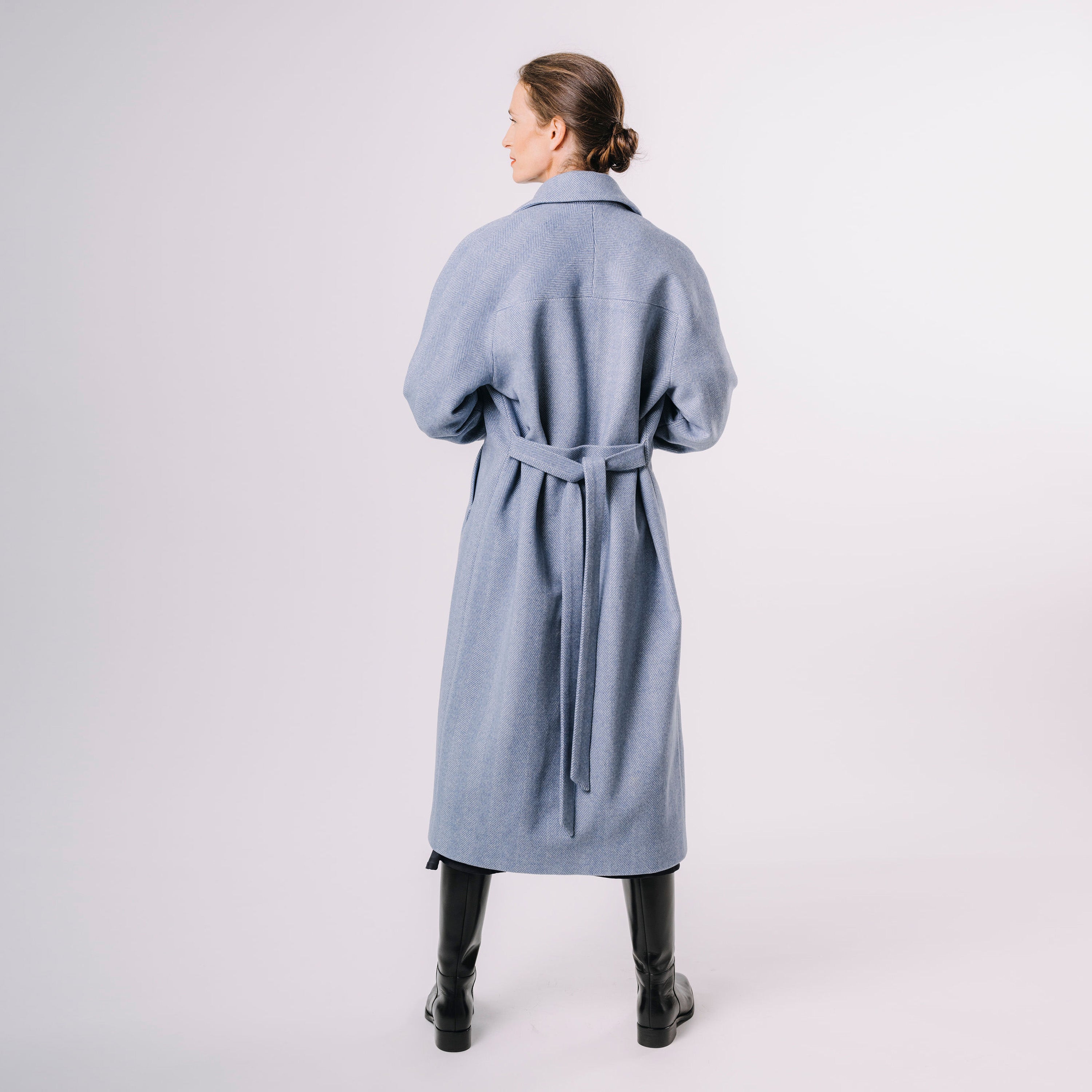 Kabát s raglánovým rukávem