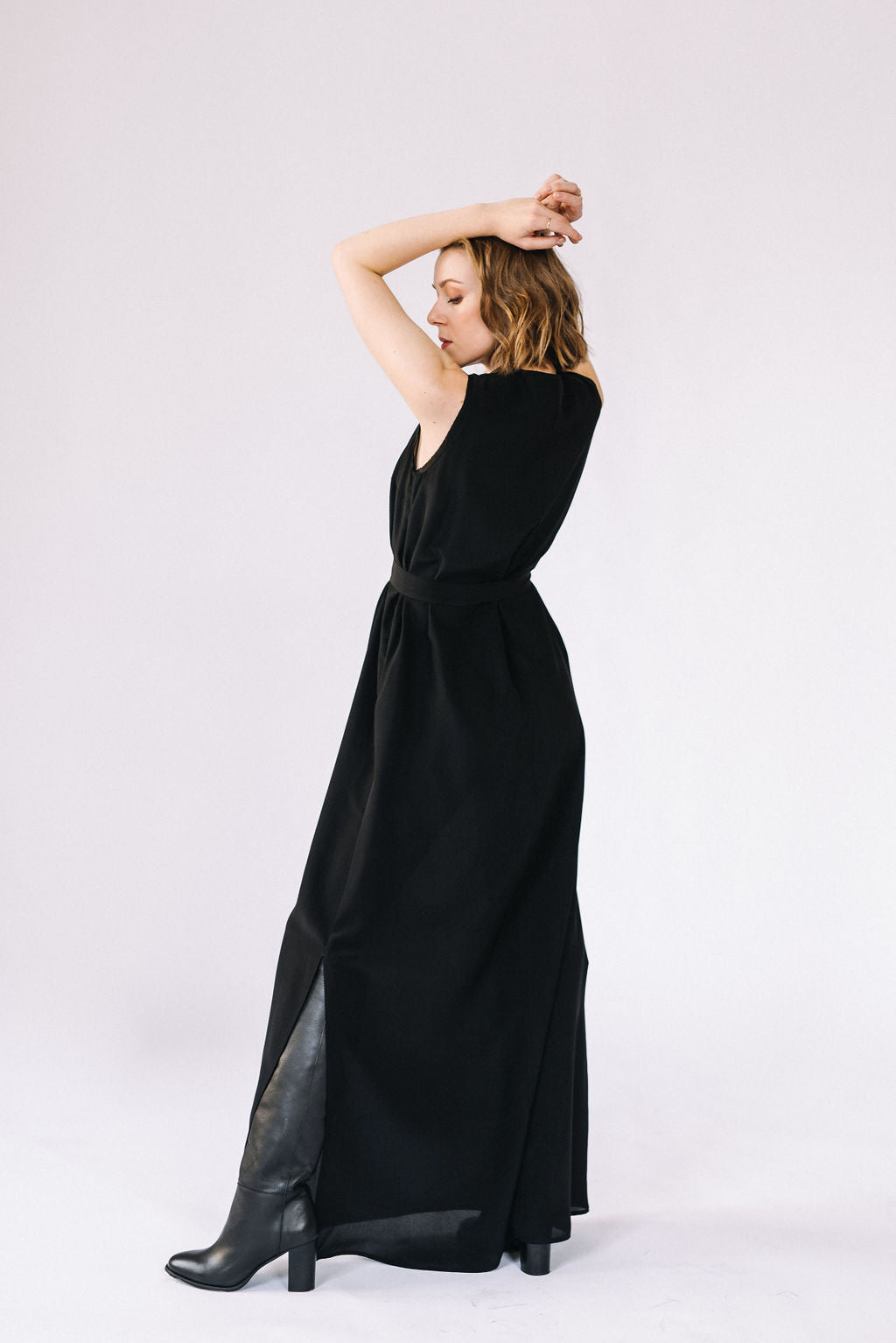 Dlouhé hedvábné šaty