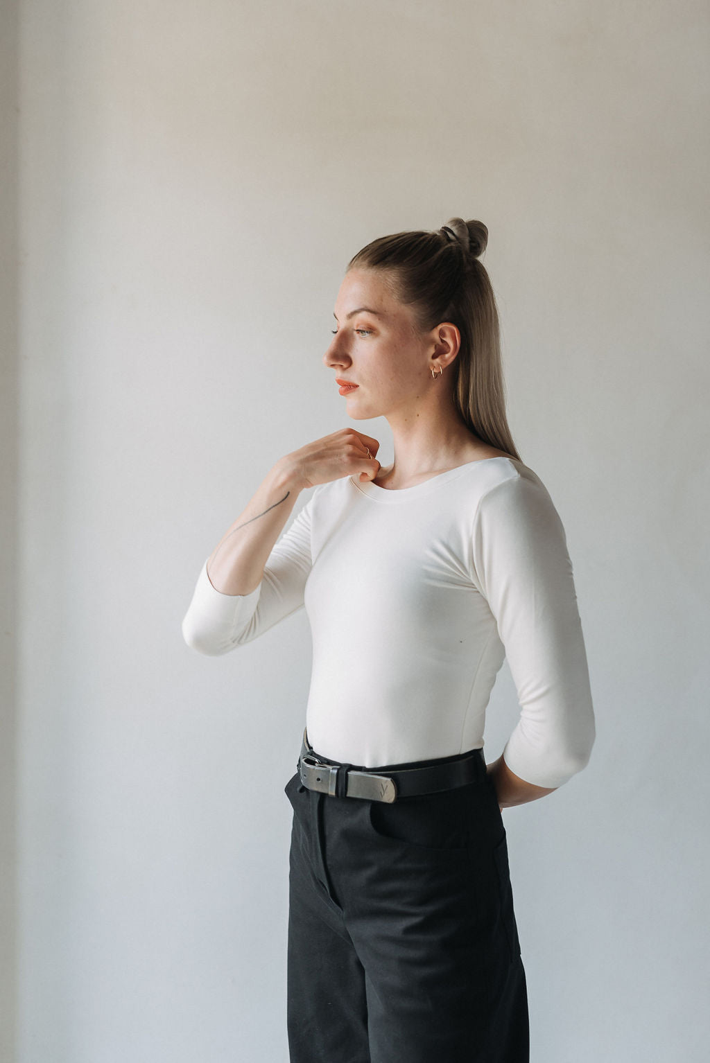 Top s oboustranným výstřihem