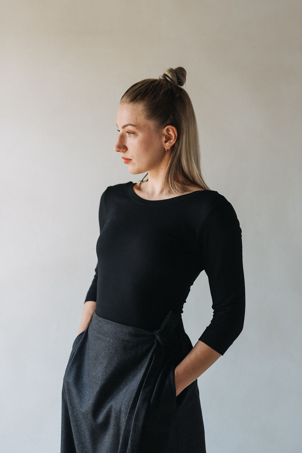 Top s oboustranným výstřihem