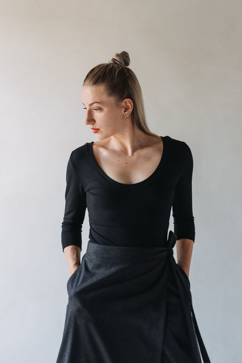 Top s oboustranným výstřihem