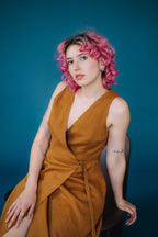 Zavinovací lněné šaty