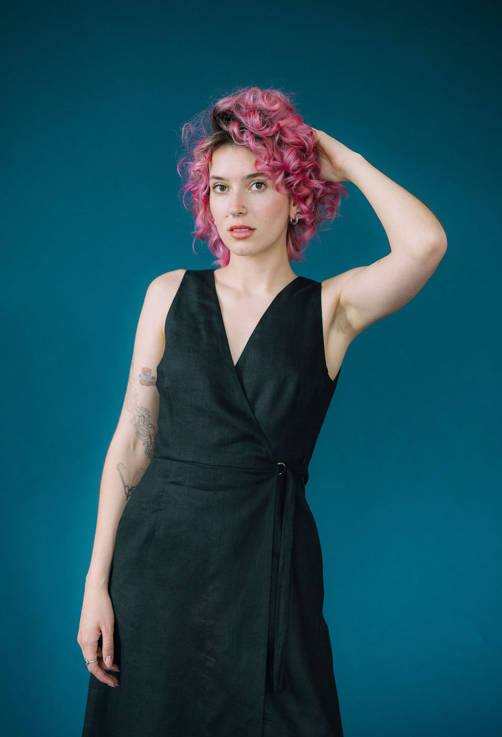 Zavinovací lněné šaty